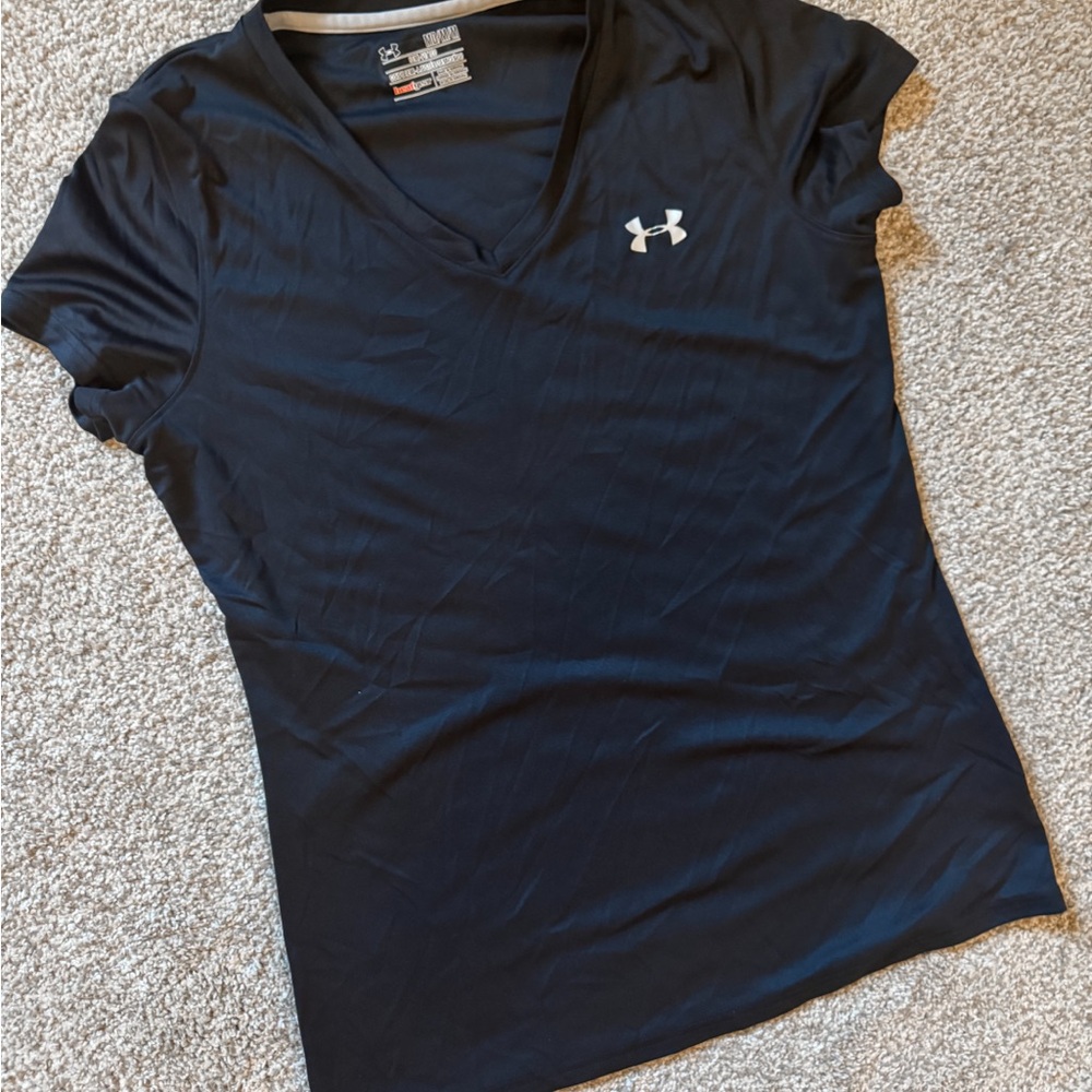 Under Armour Women's Navy V-Neck Tee